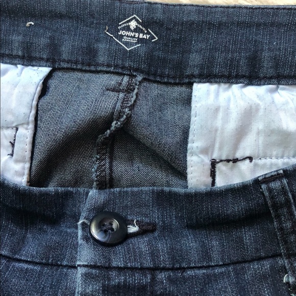 John’s Bay Jeans medium - Picture 3 of 3